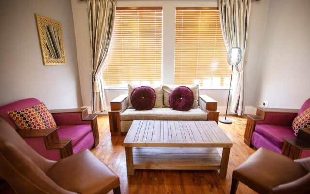 Komani Resorts