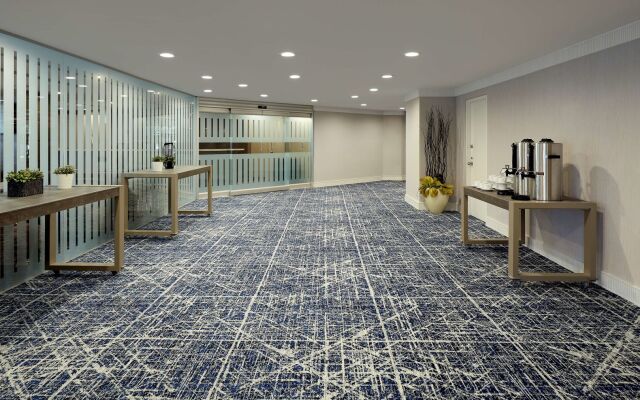 DoubleTree by Hilton Montreal