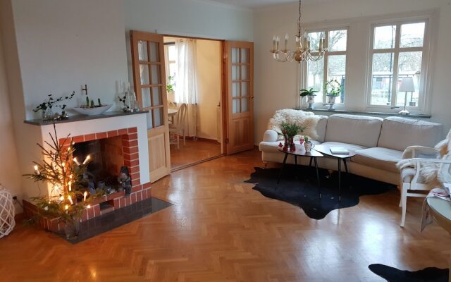 Vita Huset Hotell B&B Sölvesborg