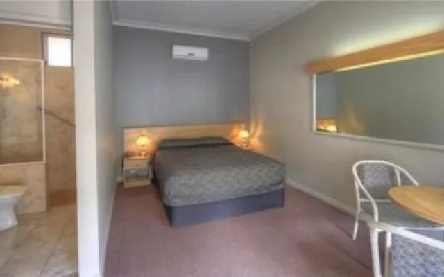 Silver Haven Motor Inn