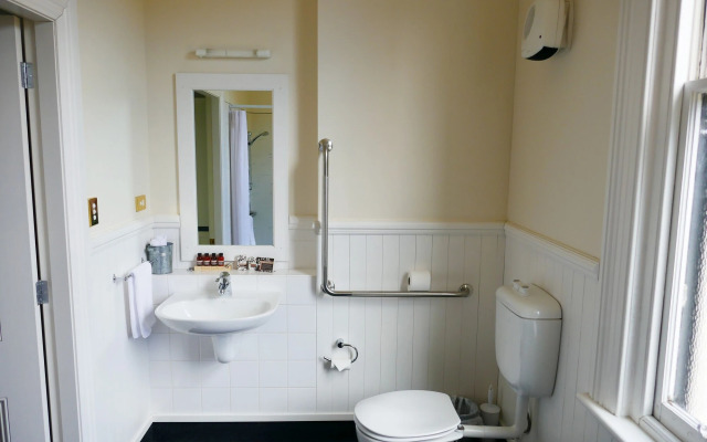 Highland House Boutique Hotel