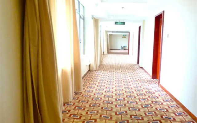 Days Inn Business Place