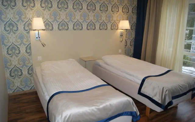 Villa Fridhem Hotell - Mat - Möten