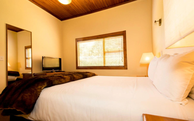 Powderhorn Chateau