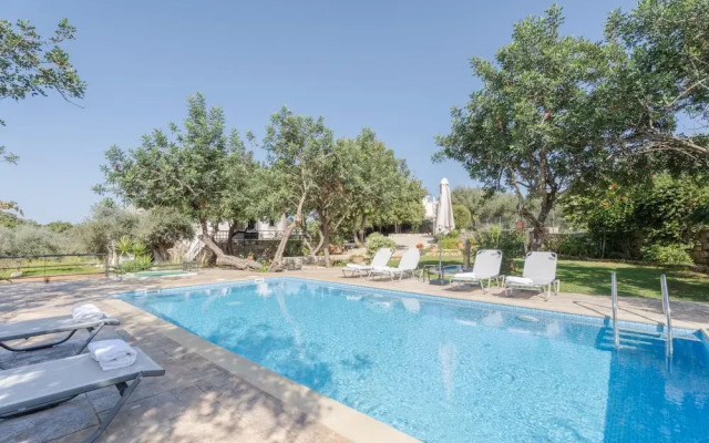 Villa Archodia - With Private Pool