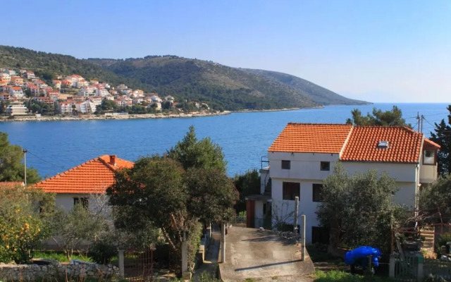 Zlata - Only 50 m From Beach - A2