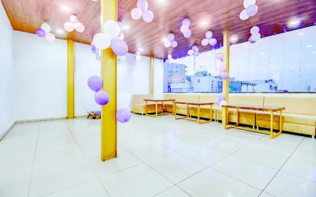 Fabhotel Prime Purple Orchid