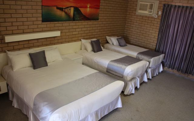 Carnarvon Motel