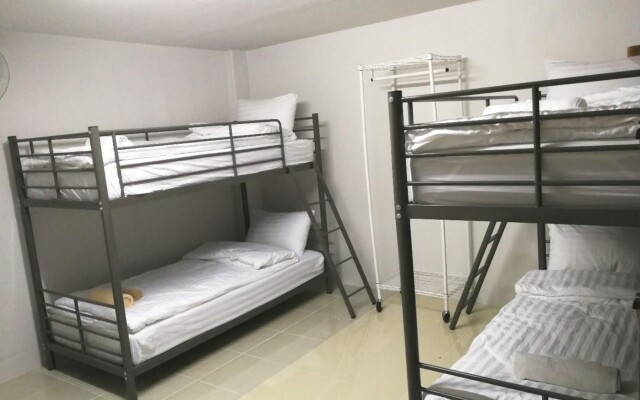 Room58 - Hostel