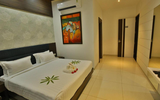 Jhansi Hotel