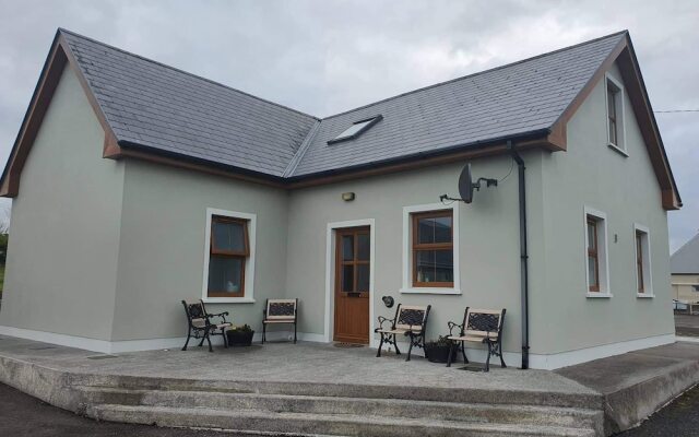 Murphy's Irish Farmhouse Near Ballybunion