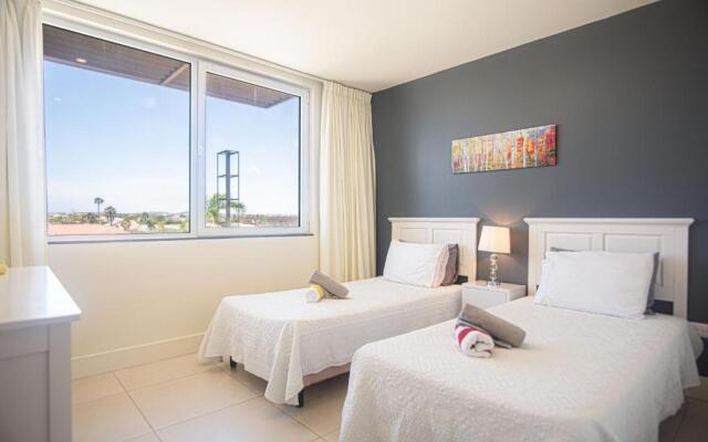 Las Islas Condo 8 in Noord