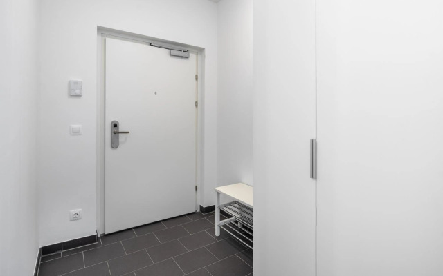 FeelGood Apartments LakeLiving I contactless check-in