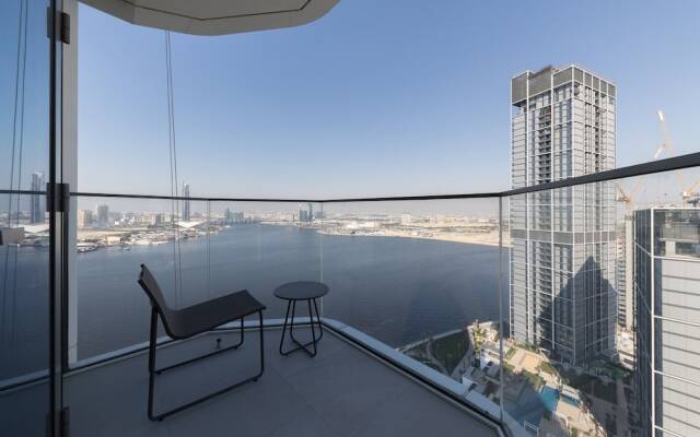 Comfortable 2BR Address Harbour Point