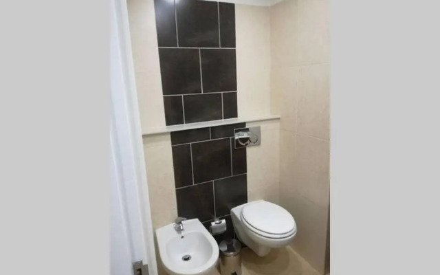 Ria Center Apartment - Right