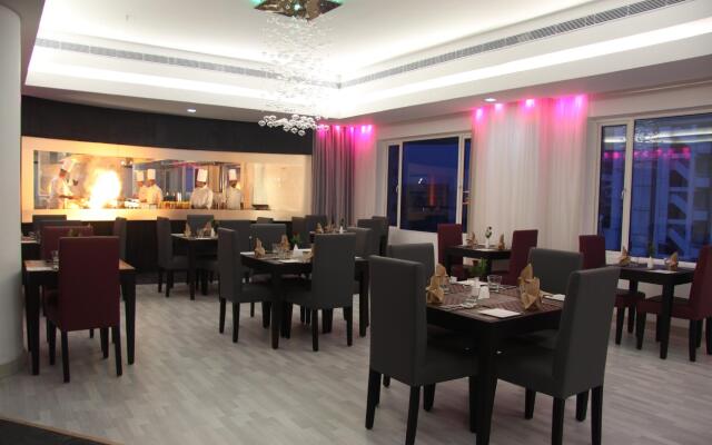 Gokulam Park Hotel And Convention Centre
