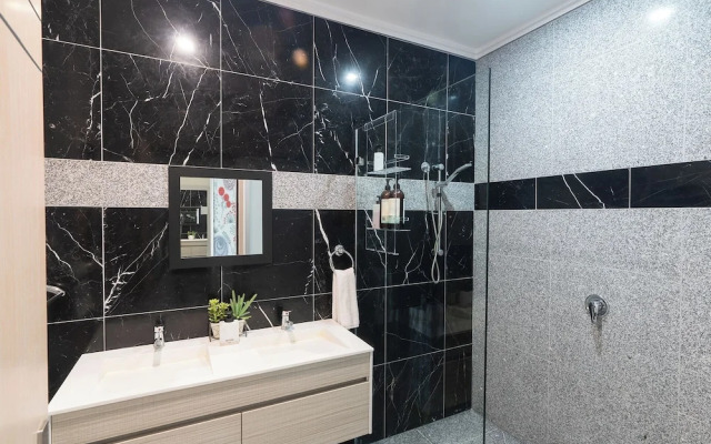 Lake Macquarie Manor