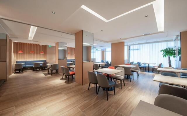 Holiday Inn Express Yangquan City Center by IHG