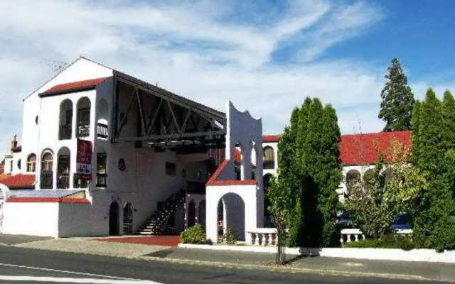 Econo Lodge Alcala