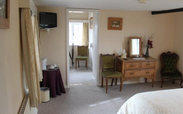 Ingon Bank Farm Bed And Breakfast