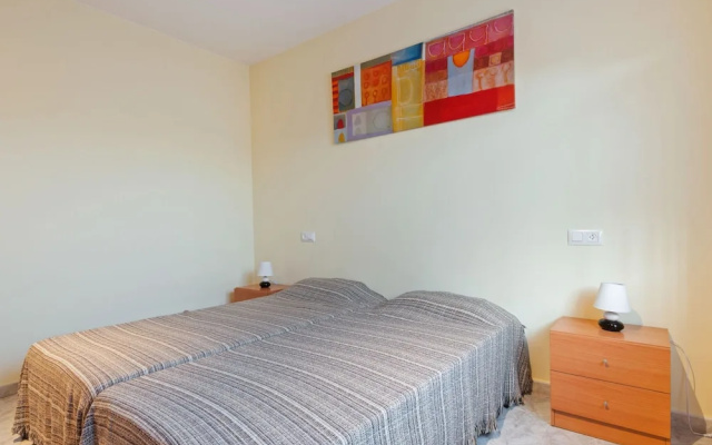 Cosy Holiday Home in Sant Pere Pescador With Private Swimming Pool - фото 4