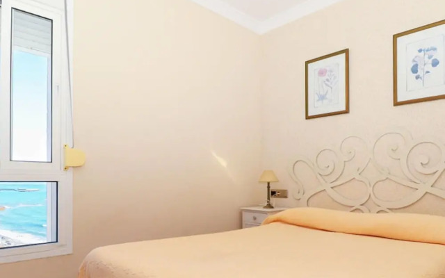 Belvilla by OYO Apartamento Benal Beach