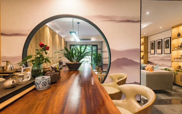 Li River Resort Villa Hotel