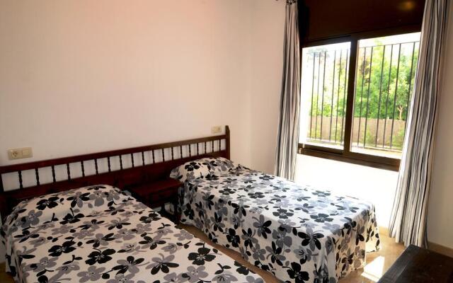 Apartamentos AR Family Caribe