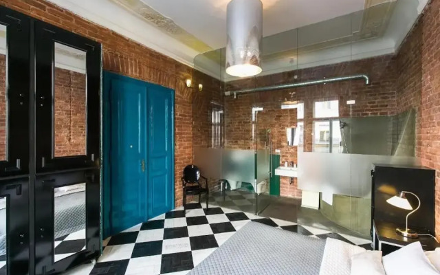 Old Town Square, 2 Bathrooms, Unique Design