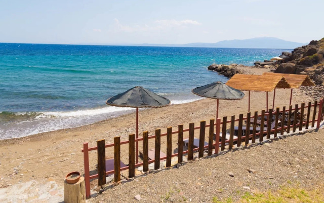 Assos Terrace Hotel