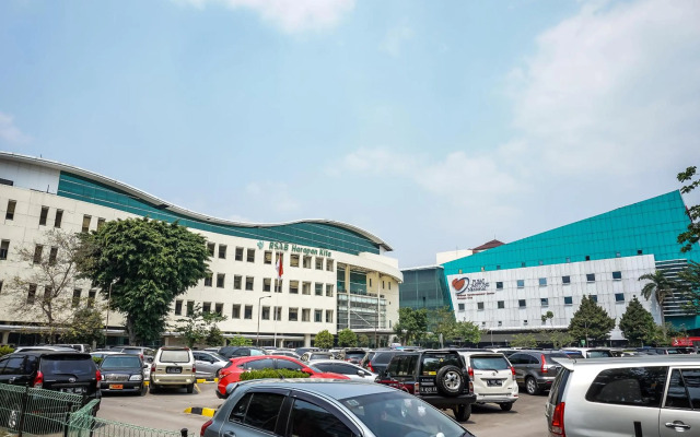 Super OYO Capital O 141 Fatmawati Cozy Residence
