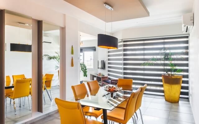Levanco City Sea Business Suite