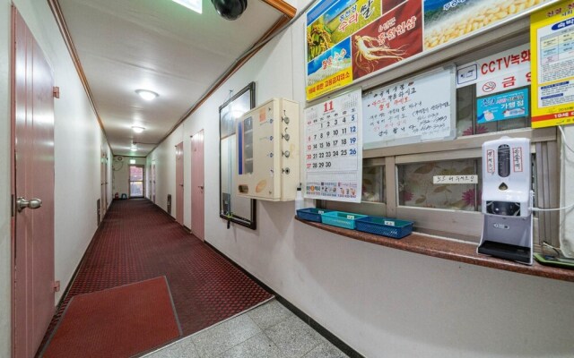 Hongcheon Woodeungjang Motel