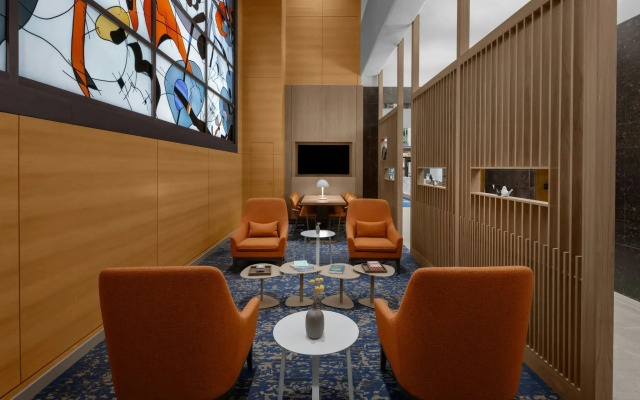 Element Calgary Downtown