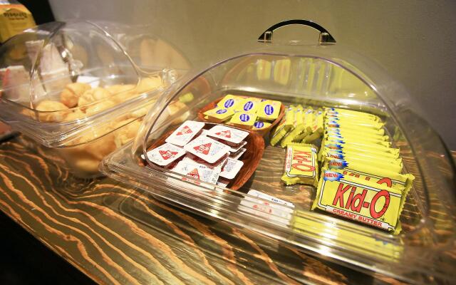 Suwon City Hall Station La Mer