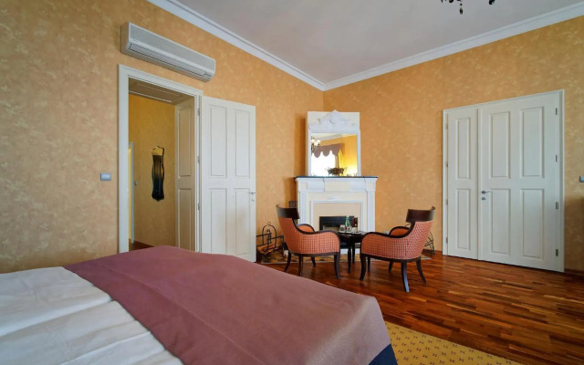Skaritz Hotel & Residence