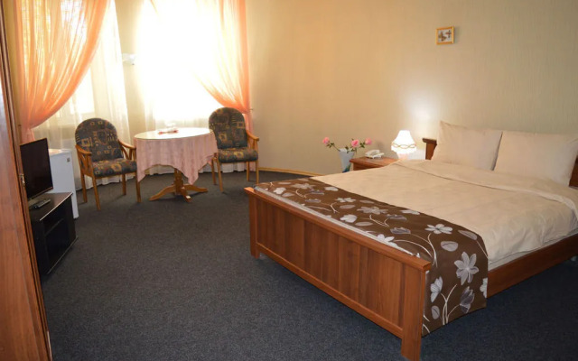 Mini 3 Hotel