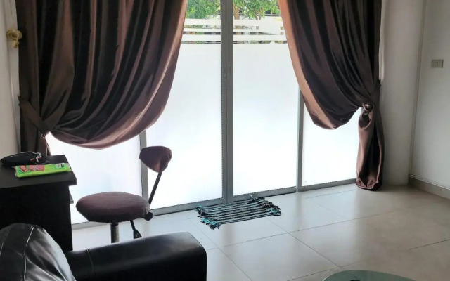 Sky Beach Apartment
