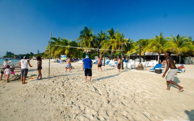 Henry Morgan Resort - All Inclusive