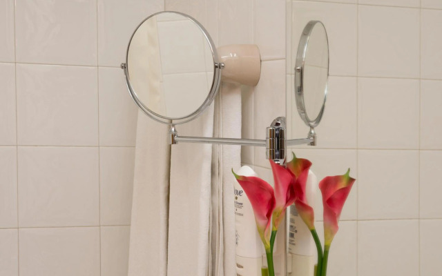 Hotel Rainha D. Amelia, Arts & Leisure