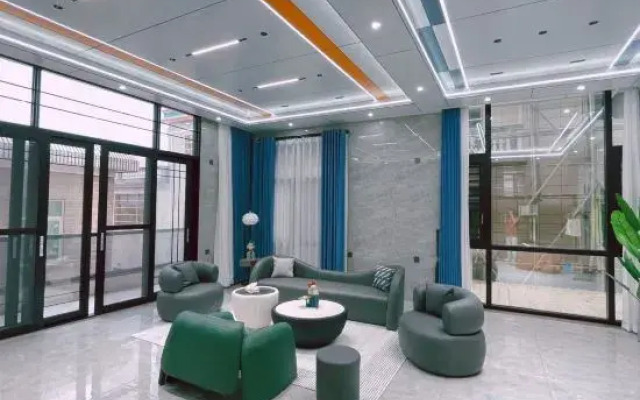 Manzhu hotel