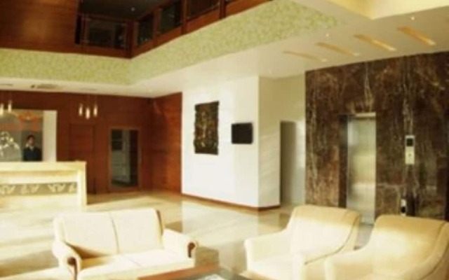 Parijatha Gateway Hotel