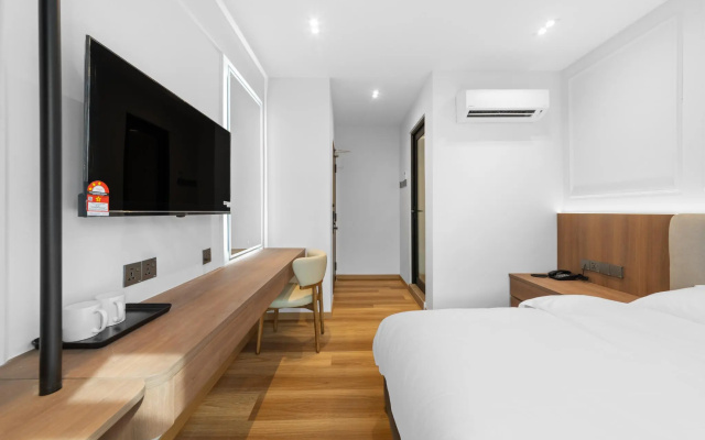 Milux Hotel – Guest Rooms – Muar