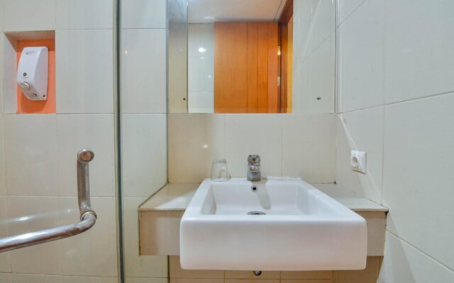 ZEN Rooms Image Hotel and Resto