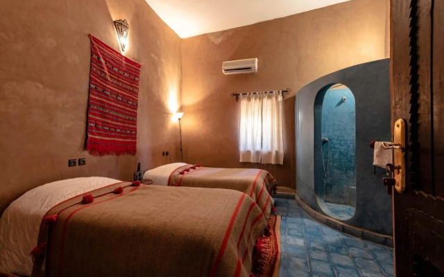 Kasbah Sahara Services-Guest House
