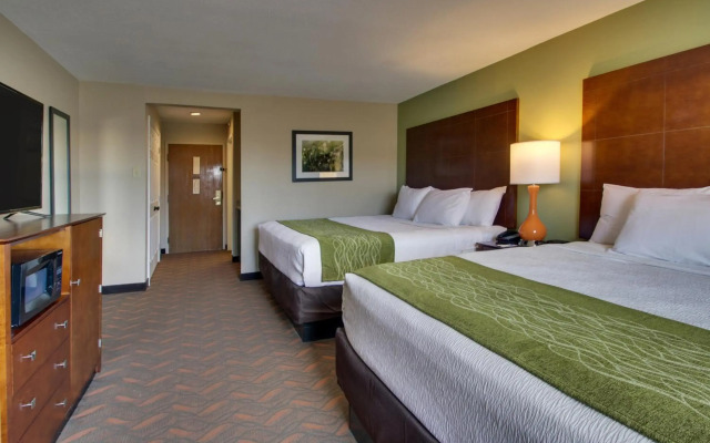 Greenfield Inn and Suites Elizabethtown, KY I65 Exit 94