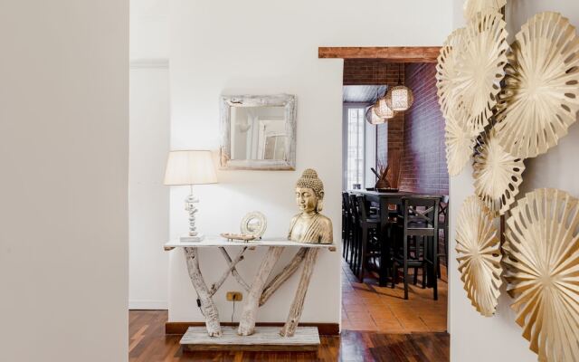 Charme Pettinari 11 people