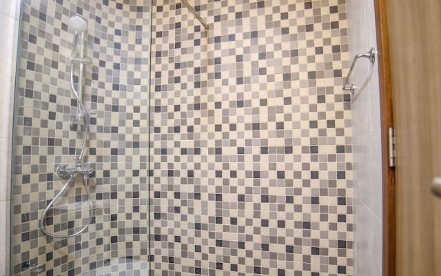 2 Bedroom Apartment- Azizi Plaza