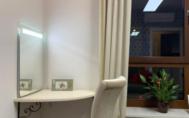 Uroczy apartament 2 osobne pokoje Marina Royal Palace