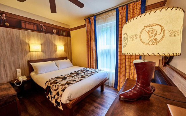 Disney Hotel Cheyenne